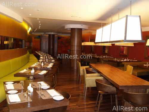 BurJuman Rotana Suites 16